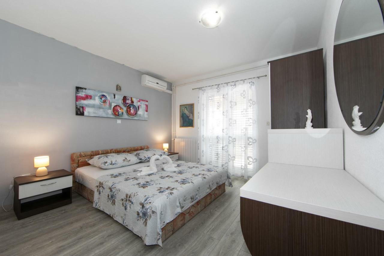 Apartmán David I Rino Brela Exteriér fotografie