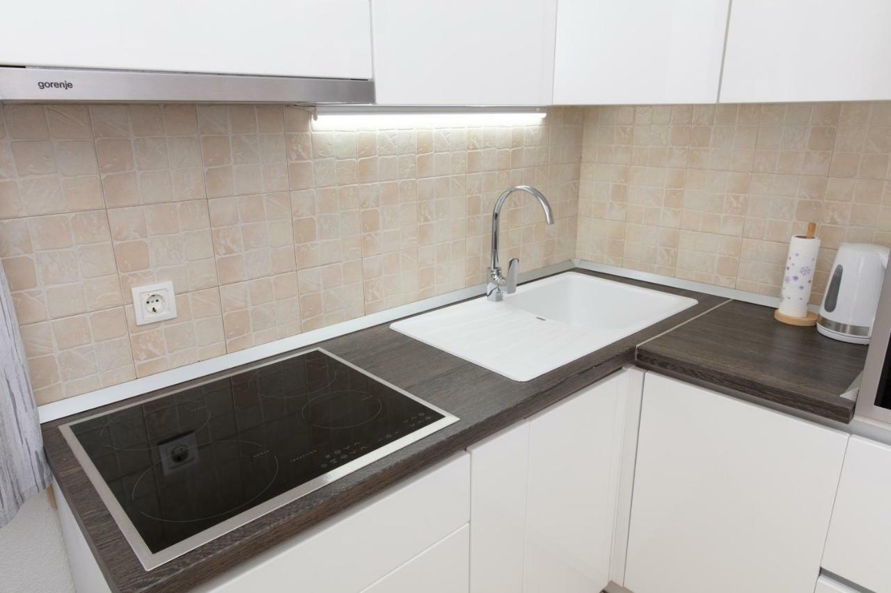 Apartmán David I Rino Brela Exteriér fotografie
